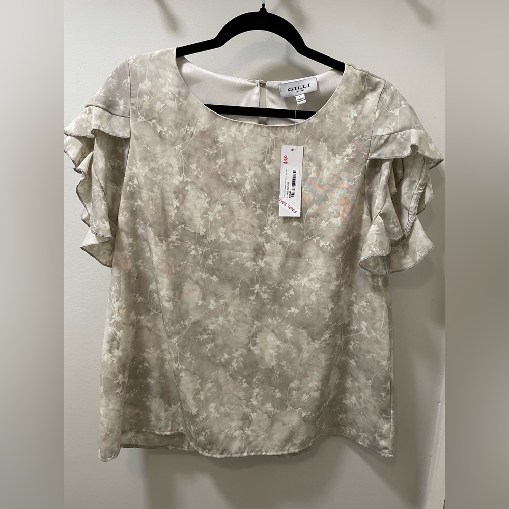 NWT! Modest Ruffle Sleeve Blouse